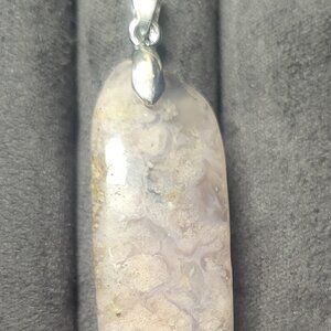 Mexican Lace Agate Pendant